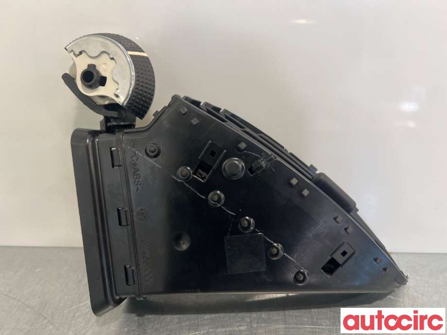 Dashbord friskluftdyse til Ford C-Max 2010-2015 (Type II, Fase 1) (FORD|1910088|AM51-R014L21-CF3)