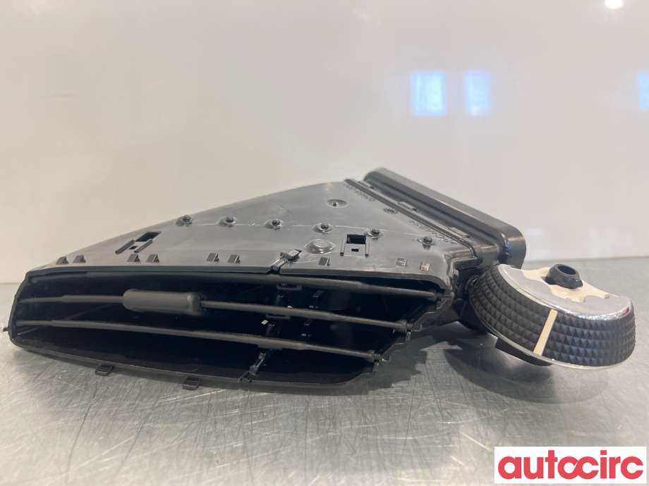 Dashbord friskluftdyse til Ford C-Max 2010-2015 (Type II, Fase 1) (FORD|1910088|AM51-R014L21-CF3)