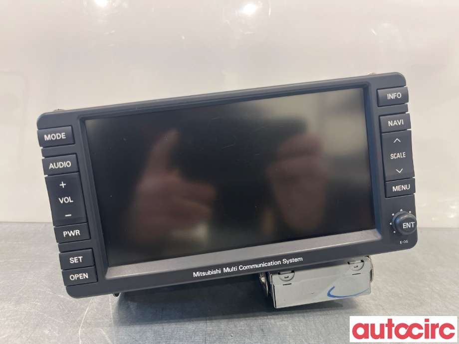 Multimedia display (MCU - Media Controller Unit) til Mitsubishi Outlander, 2010-2012 (Type II, Fase 2)  (MITSUBISHI|8750A239)