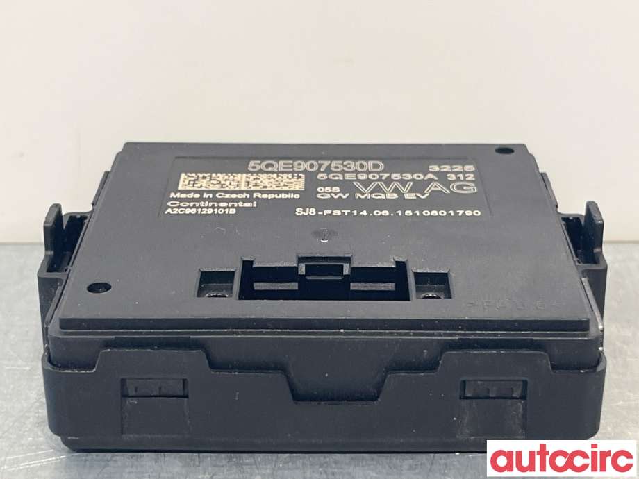 Diverse deler til Audi A3 2012-2016 (Type III, Fase 1) (AUDI|5QE907530D)