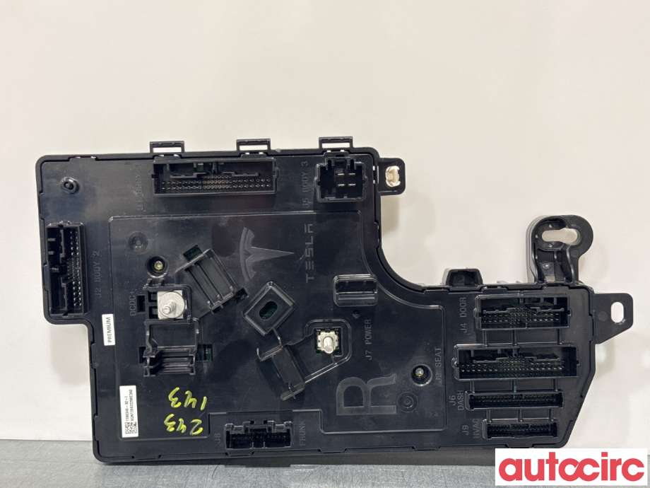 Styreenhet diverse til Tesla Model 3, 2018-2023 (Fase 1)  (TESLA|1100340-32-I)