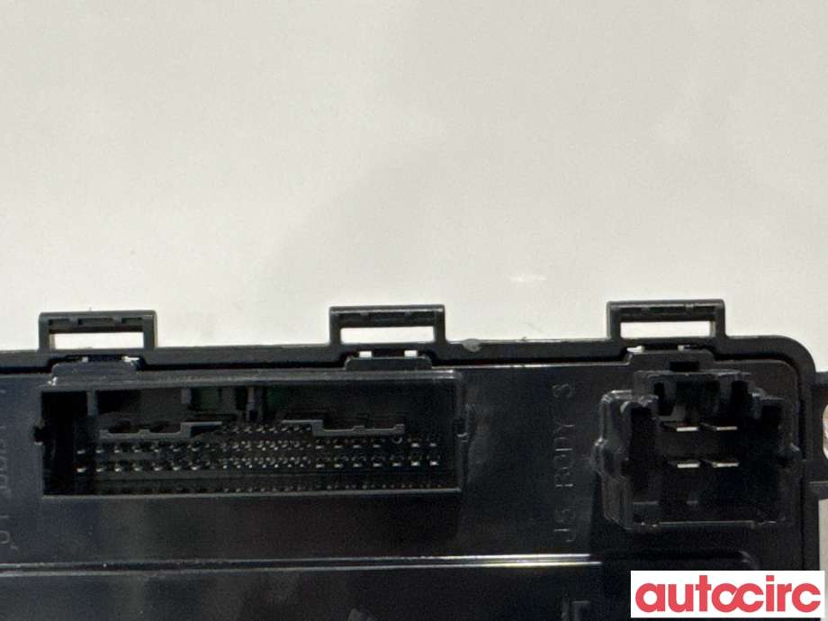 Styreenhet diverse til Tesla Model 3 2018-2023 (Fase 1)  (TESLA|1100340-32-I|)