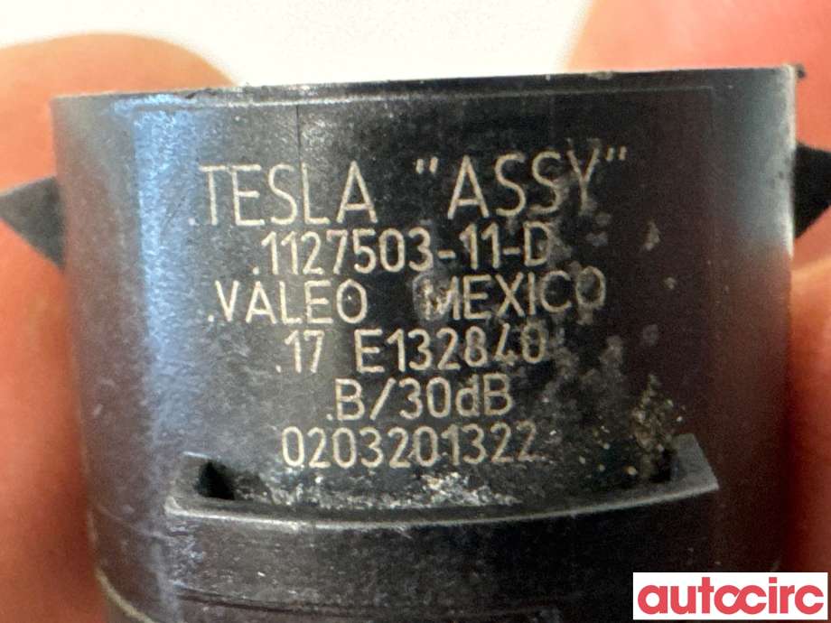 Parkeringssensor bak til Tesla Model 3 2018-2023 (Fase 1)  (TESLA|1127503-11-D|)