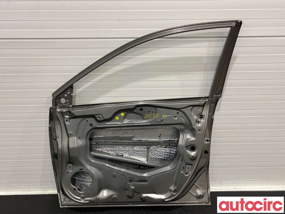 Dør høyre foran til Honda CR-V 2007-2012 (Type III)  (HONDA|67010SWWE00ZZ|)