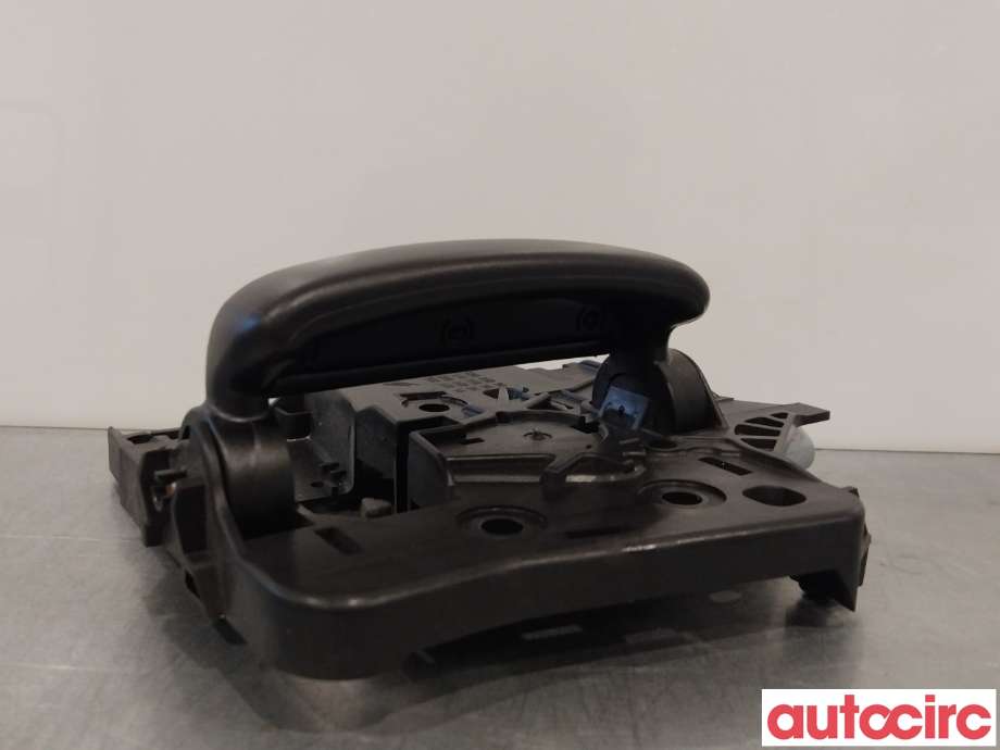 Diverse deler til Peugeot Partner 2015-2019 (Type II, Fase 2)  (PEUGEOT|9144F2|9682100677)