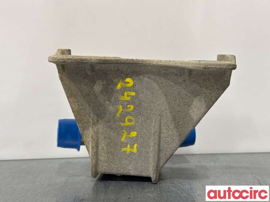 Diverse deler til Mercedes Citan 2012-2021 (W415) (W415) (MERCEDES|A4158301900|)