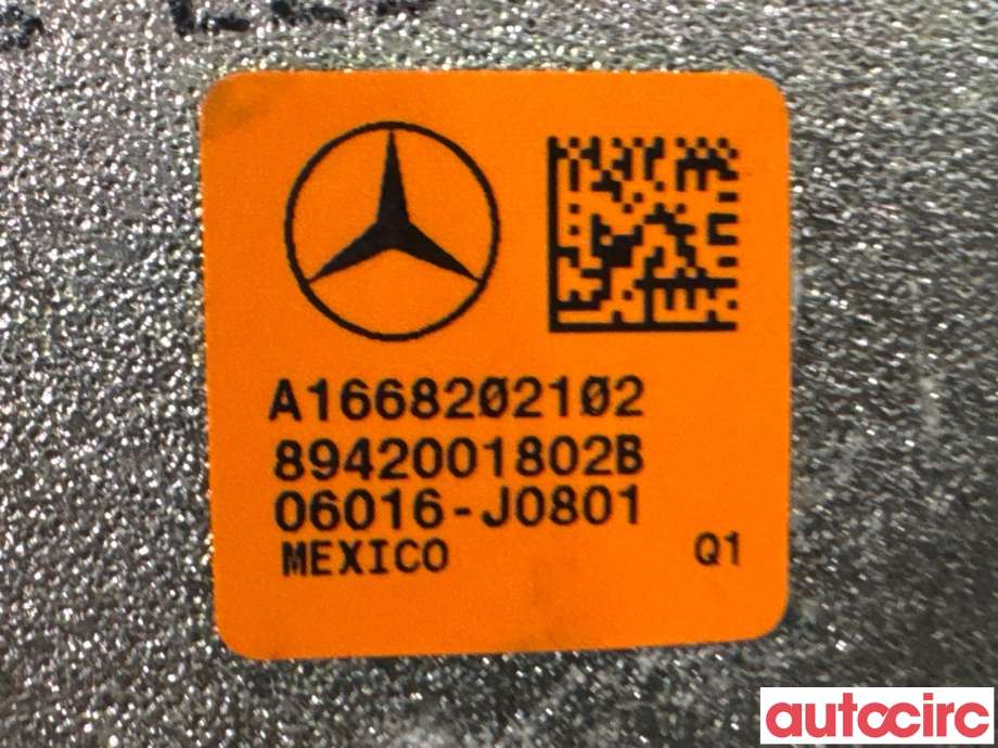 Bilstereo høyttaler til Mercedes GLE 2015-2018 (Fase 2) (W166) (W166) (MERCEDES|A1668202102|)