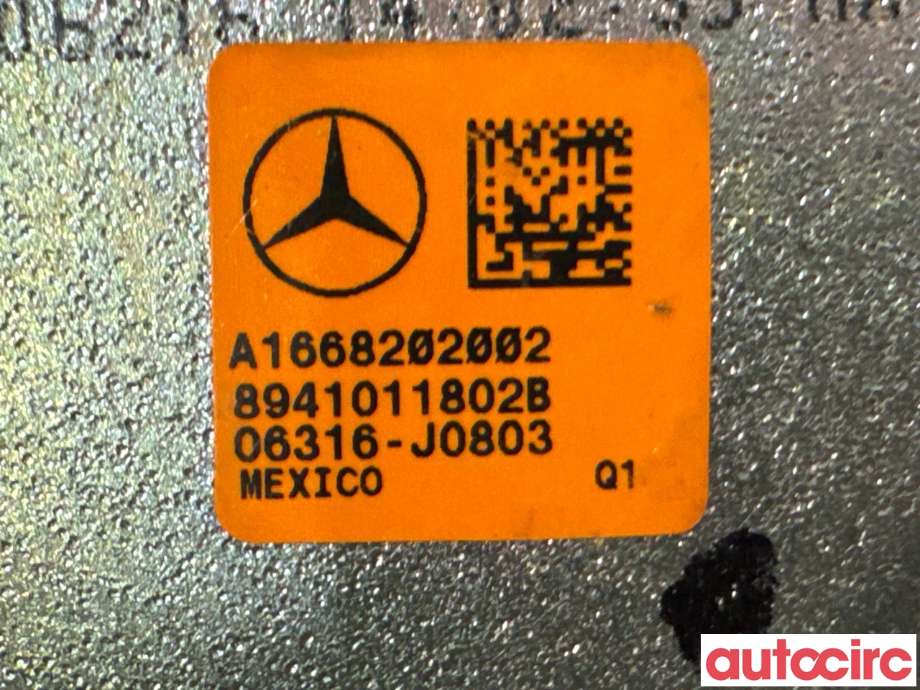 Bilstereo høyttaler til Mercedes GLE 2015-2018 (Fase 2) (W166) (W166) (MERCEDES|A1668202002|)