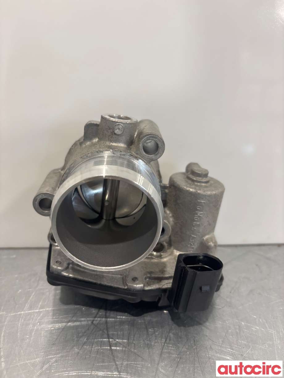 Spjeldhus til Ford Focus, 2014-2018 (Type III, Fase 2)  (FORD|2168321)