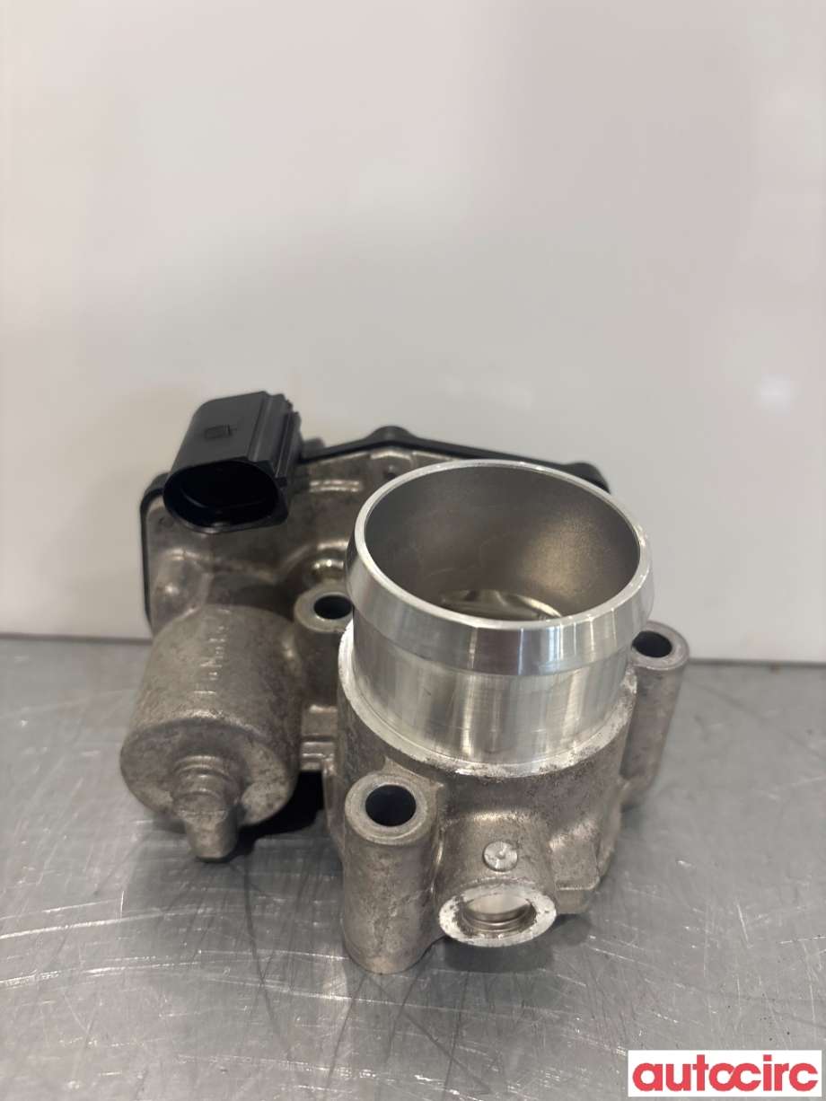 Spjeldhus til Ford Focus 2014-2018 (Type III, Fase 2)  (FORD|2168321||CM5G-9F991-GA)
