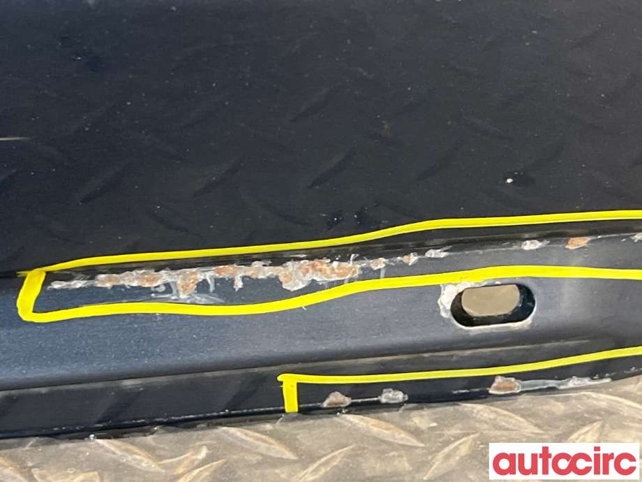 Dør høyre foran til Volvo V70 2005-2007 (Type II, Fase 2) (VOLVO|30796487|)