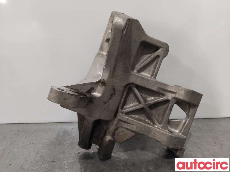 Diverse deler til Subaru Impreza, 2008-2012 (Type III)  (SUBARU|73611SA010)