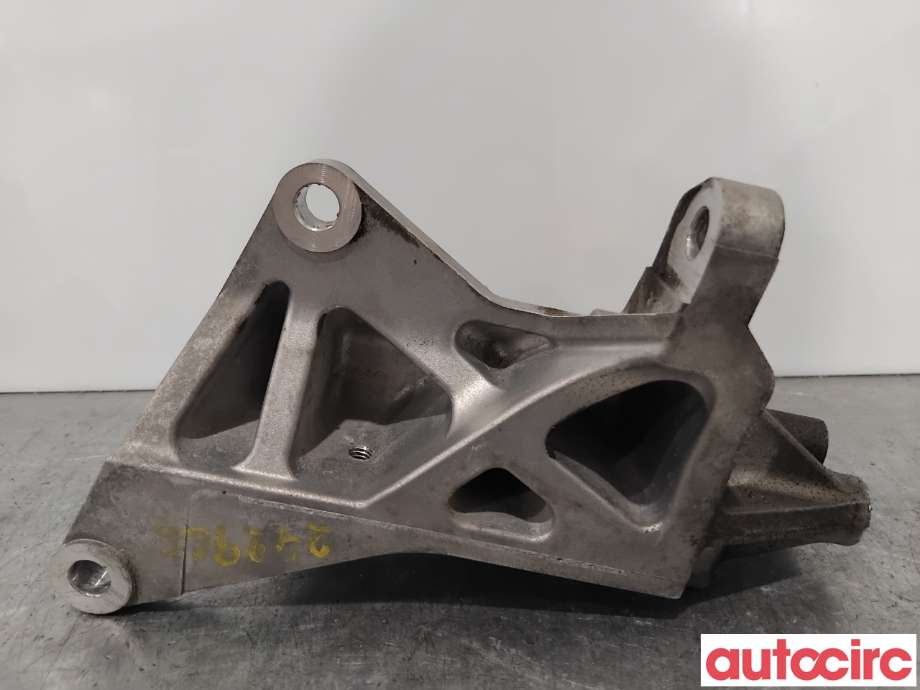 Diverse deler til Subaru Impreza 2008-2012 (Type III) (SUBARU|73611SA010|)