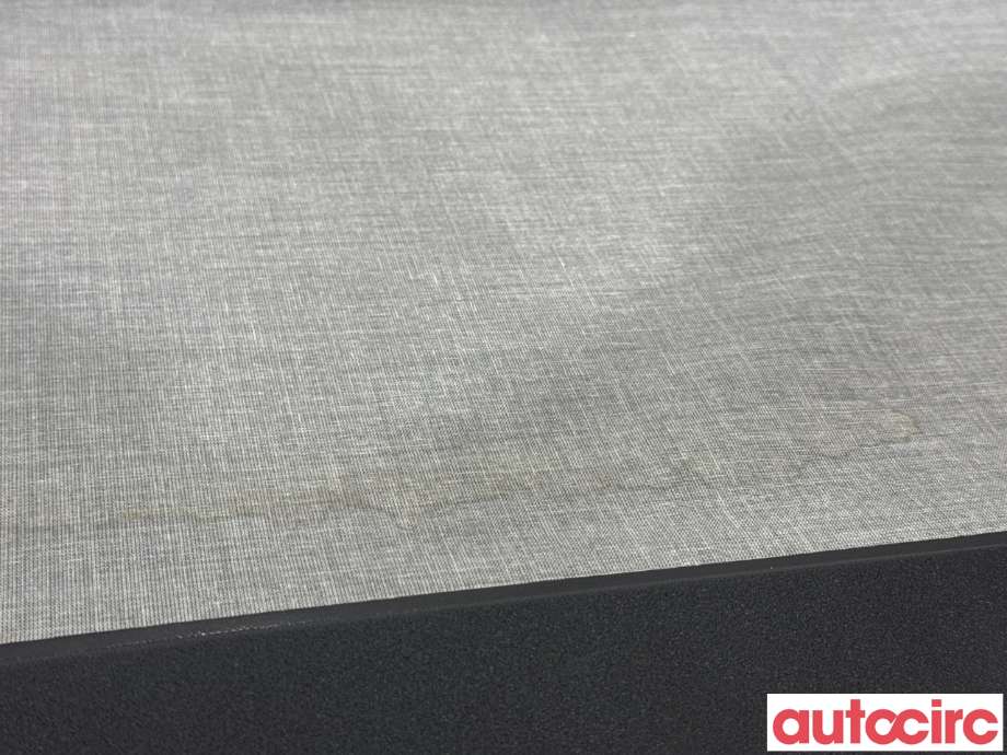 Bagasjerom rollon til Toyota bZ4X 2022-->> (TOYOTA|6491042100C0|)