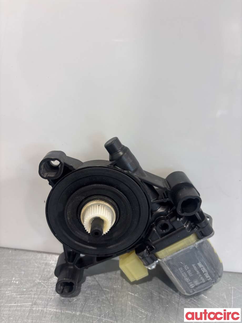 Ruteheis venstre bak til Audi A3 2012-2016 (Type III, Fase 1) (AUDI|5Q0959801|0130822713)