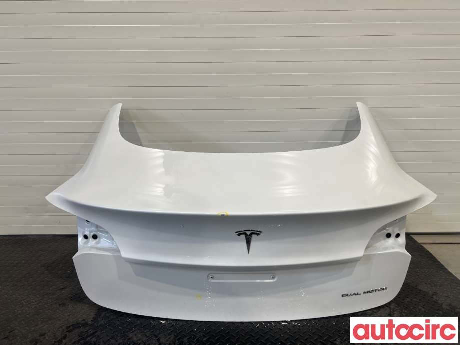 Bakluke sedan til Tesla Model 3, 2018-2023 (Fase 1)  (TESLA|1081460-E0-D)