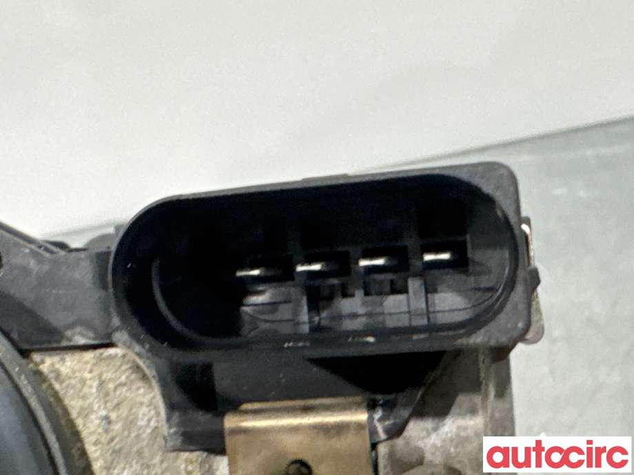 Viskermotor frontrute til Ford Focus 2014-2018 (Type III, Fase 2)  (FORD|2135607||BM51-17504-AL)