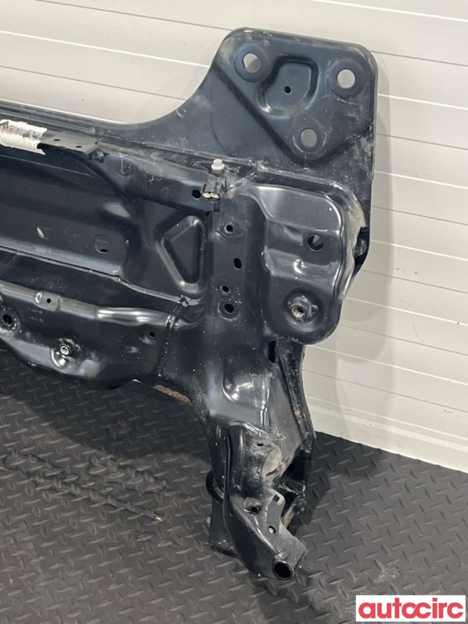 Diverse deler til Volvo XC40 2018-2024  (VOLVO|32395141|)