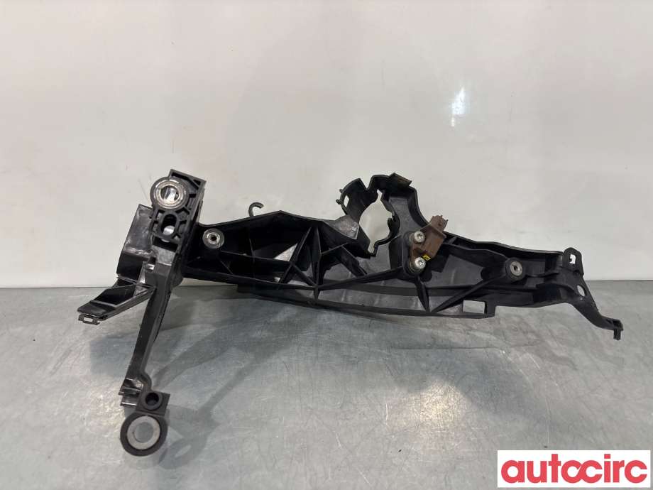 Frontlyktehus til Audi A4 2007-2014 (Type IV) (B8) (B8) (AUDI|8K0805607B|)