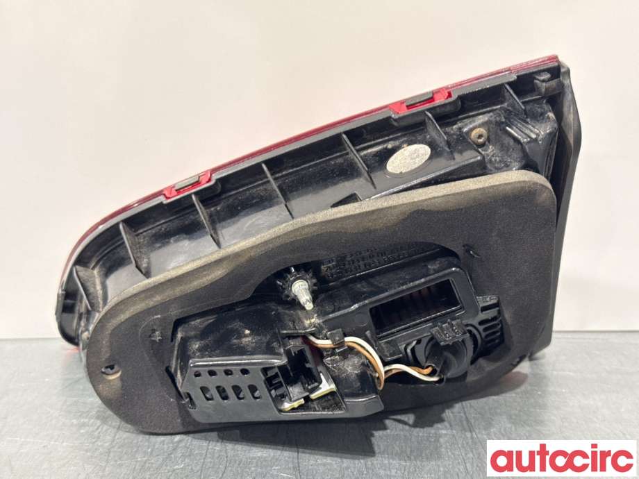 Baklykt venstre indre til VW e-Golf 2014-2017 (Fase 1) (VOLKSWAGEN|5G0945307F|81240101)