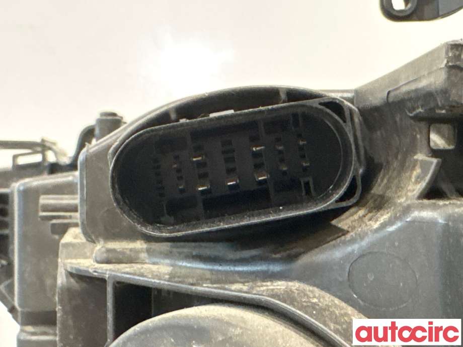 Frontlykt høyre halogen til Audi A4 2007-2014 (Type IV) (B8) (B8) (AUDI|8K0941044C||8K0941044F)