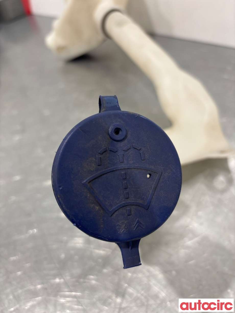 Spylertank til Peugeot 2008 2013-2019 (Type I)  (PEUGEOT|6431N6||9683988680)