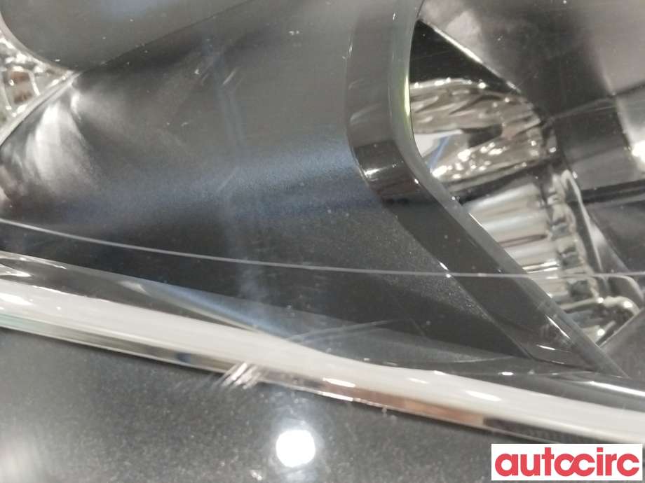 Frontlykt høyre halogen til Peugeot 208 2012-2019 (Type I) (PEUGEOT|9810805880)