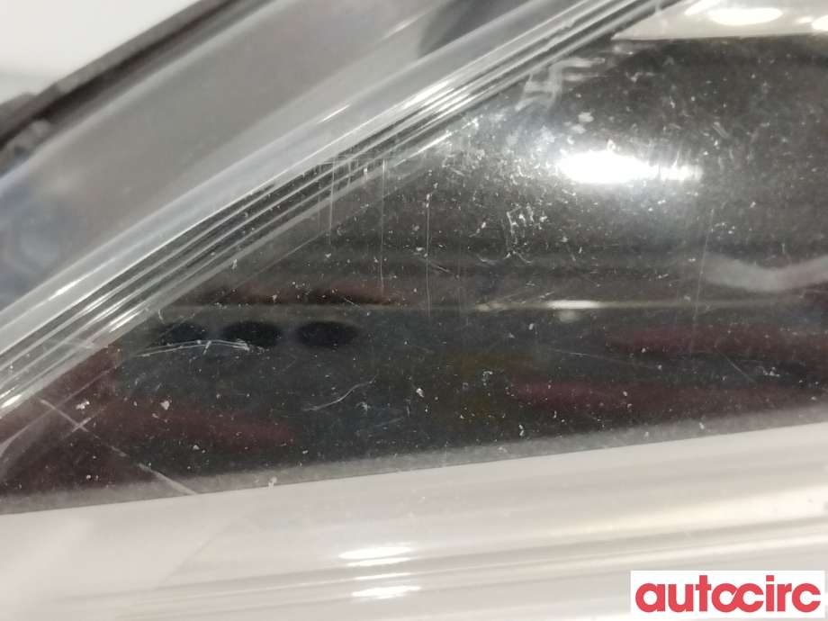 Frontlykt venstre halogen til Volvo V40 2012-2019 (VOLVO|31677026|32228483)