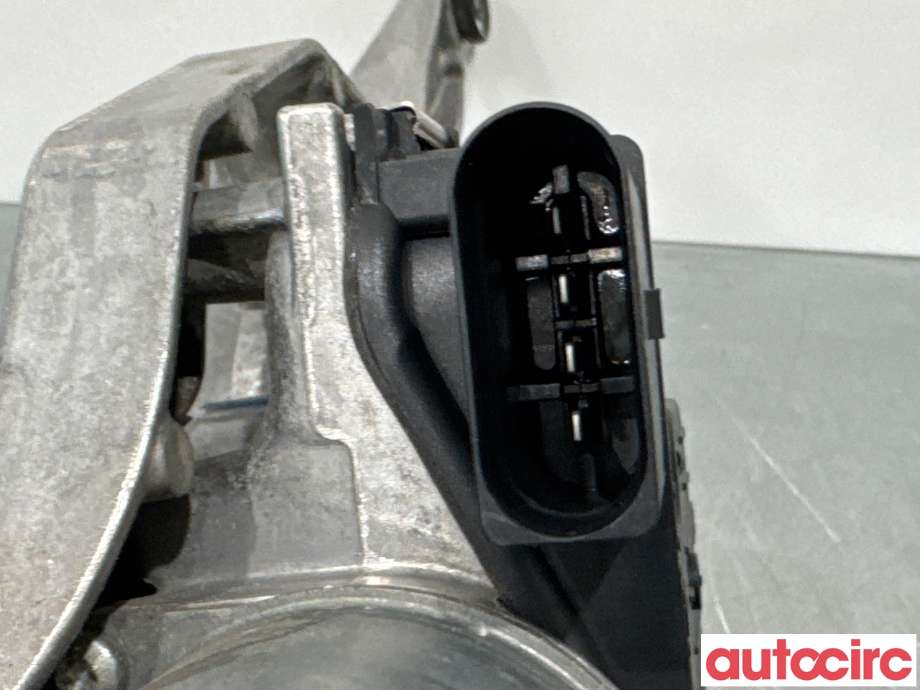 Viskermotor frontrute til Mercedes E-Klasse 2016-2023 (W213) (W213) (MERCEDES|A2138205804|1397225001|A2138206904)