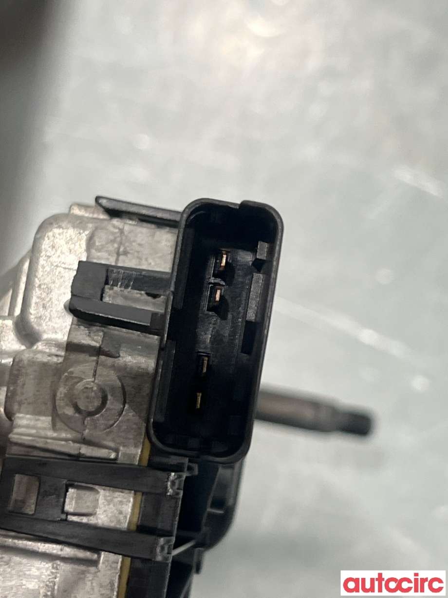 Viskermotor frontrute til Peugeot 2008 2013-2019 (Type I)  (PEUGEOT|9673222580|0390241540)