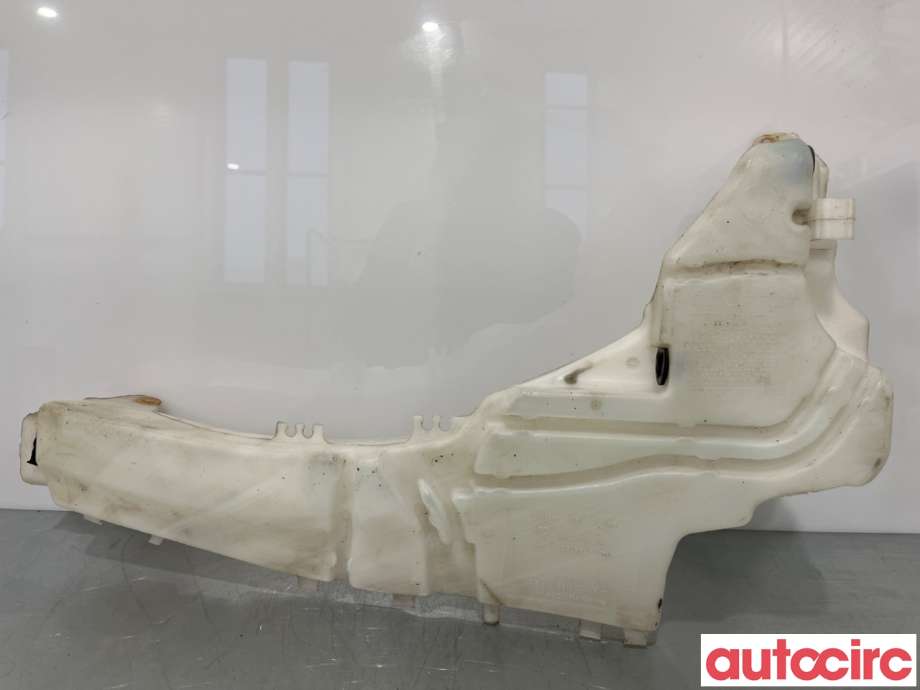 Spylertank til Ford Focus 2008-2010 (Type II, Fase 2) (FORD|1497708|4M51-13K163-CF|)