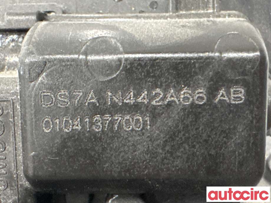 Baklukelås til Ford Mondeo 2014-2019 (Type V, Fase 1)  (FORD|2087194||DS7AN442A66AB)