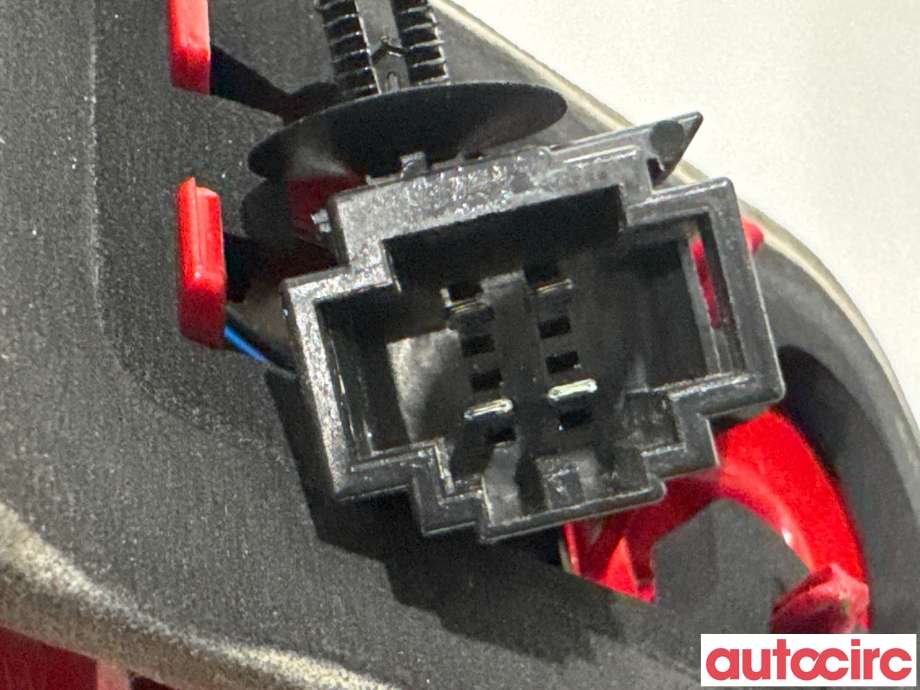 Baklykt høyre til Audi Q5 2012-2017 (Type I, Fase 2)  (AUDI|8R0945094A|)