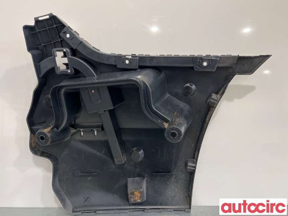 Diverse deler til BMW 5-Serie 2010-2017 (F10/F11) (F10/F11) (BMW|51127207111|)