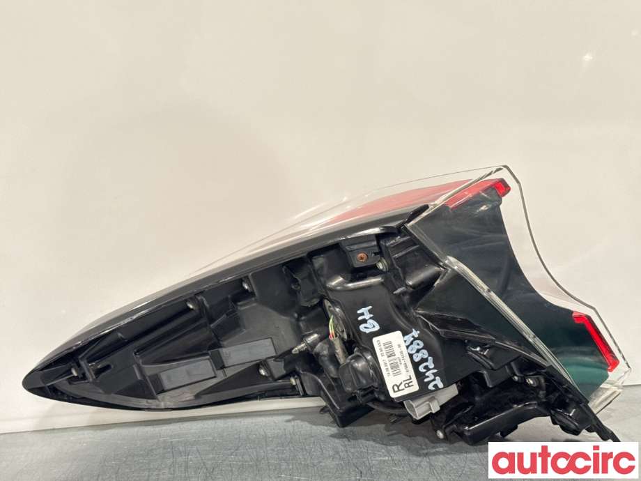 Baklykt høyre til Toyota C-HR 2016-->>  (TOYOTA|81550F4031||81550-F4030)