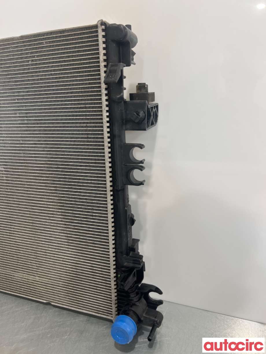 Radiator (automat gir) til Jeep Wrangler 2007-->> (Type III) (JEEP|68314786AC|)