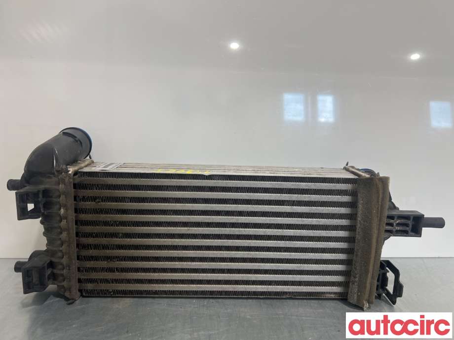 Intercooler til Ford Focus 2014-2018 (Type III, Fase 2)  (FORD|2026747|CV61-9L440-VD)