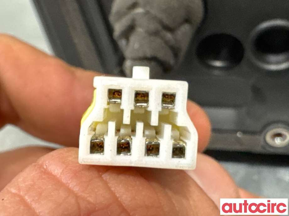 Speil venstre til Mitsubishi Pajero 2000-2006 (Type III)  (MITSUBISHI|MR978759|)