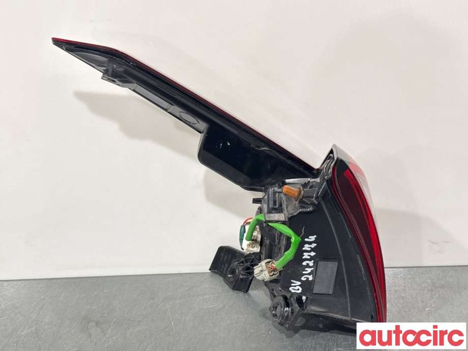 Baklykt venstre til Nissan Qashqai 2021-->> (Type III)  (NISSAN|265556UA5A|)