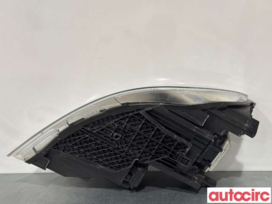 Frontlykt venstre halogen til Škoda Octavia 2009-2013 (Type II, Fase 2)  (SKODA|1Z1941017T|)
