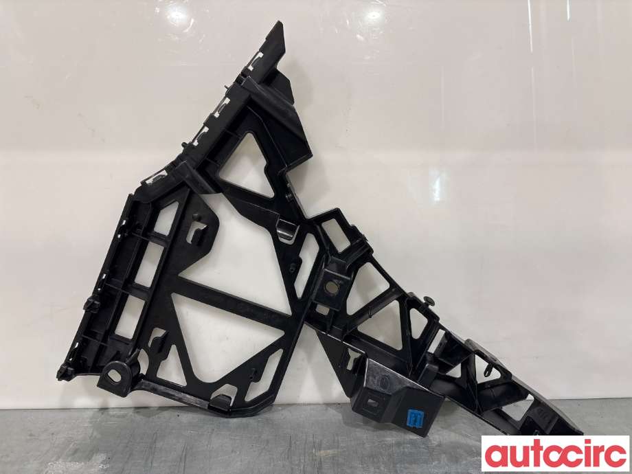 Diverse deler til Mercedes GLE 2015-2018 (Fase 2) (W166) (W166) (MERCEDES|A1668801512|A1668851721)