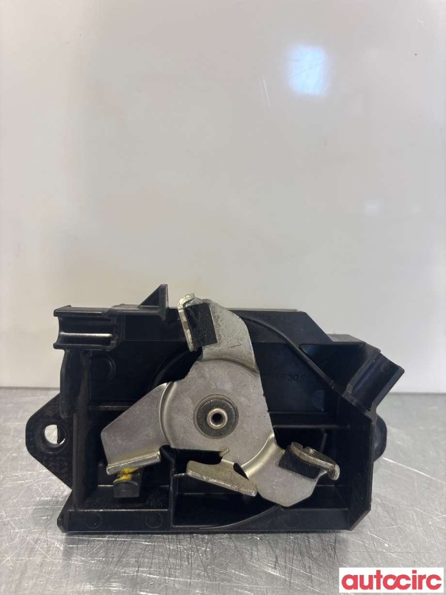 Bakluke/bakdør håndtak til Toyota Land Cruiser 150 2010-2013 (Fase 1)  (TOYOTA|6919060010|)
