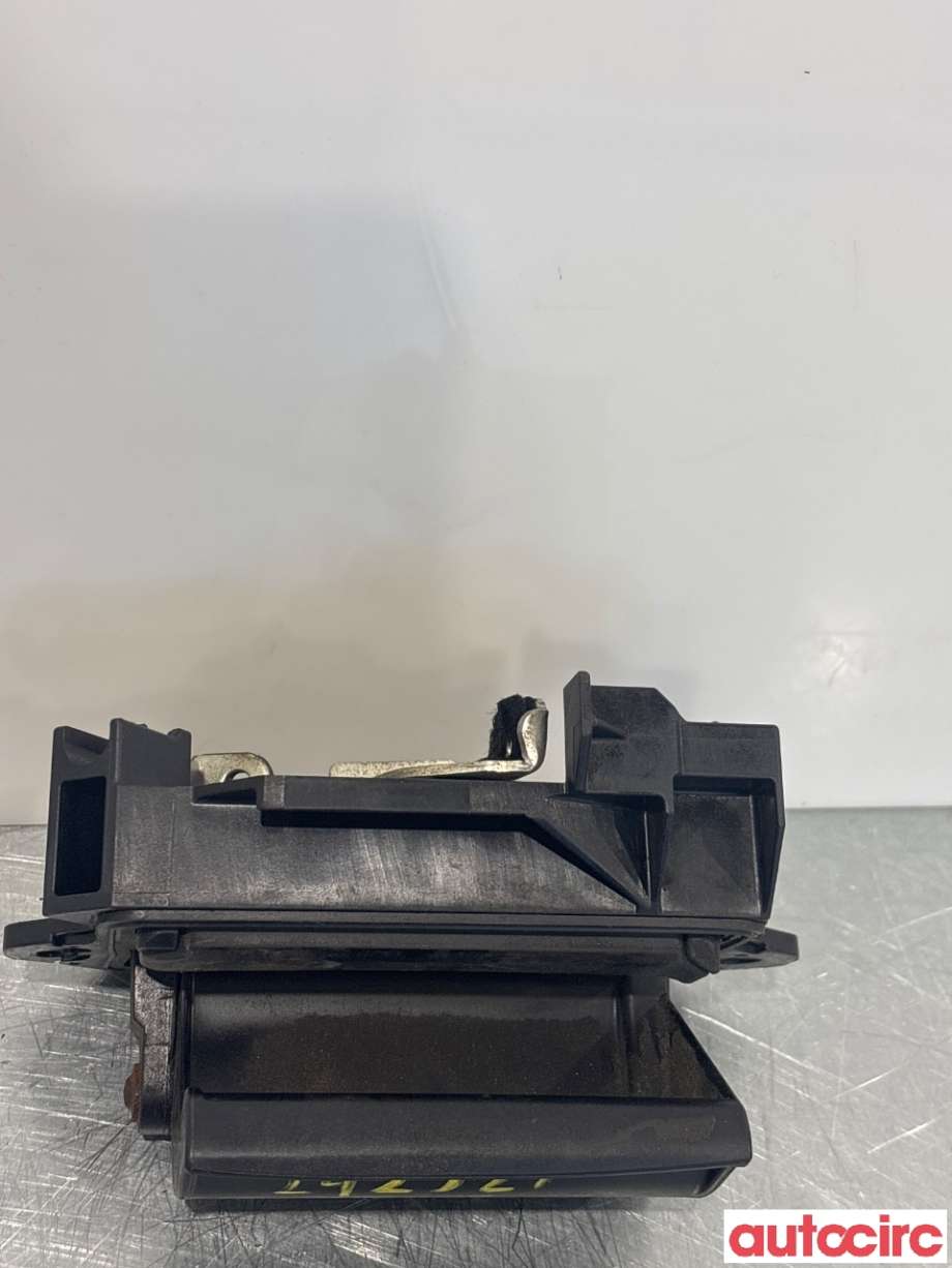 Bakluke/bakdør håndtak til Toyota Land Cruiser 150 2010-2013 (Fase 1)  (TOYOTA|6919060010|)