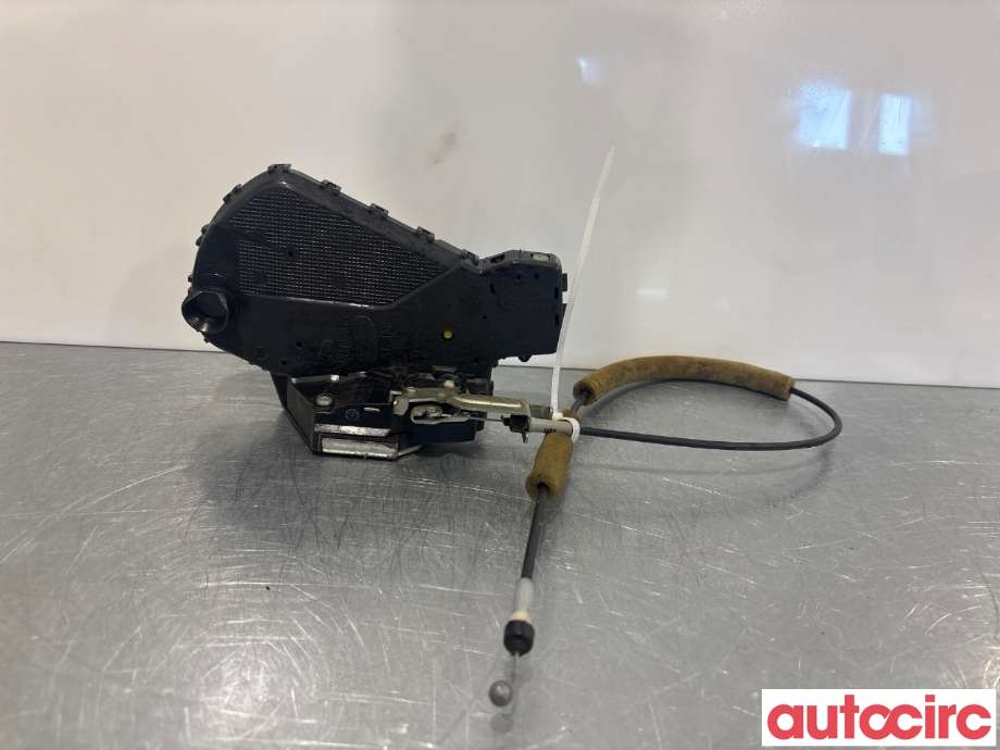Baklukelås til Toyota Land Cruiser 150 2010-2013 (Fase 1)  (TOYOTA|6911060230|)