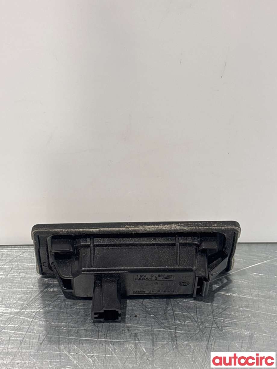 Skiltlys til VW ID.4 2020-->> (VOLKSWAGEN|5NA943021|)