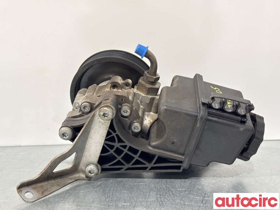 Servo pumpe mekanisk til Mercedes Vito/Viano 2010-2014 (Fase 2) (W639) (W639) (MERCEDES|A0064667801|7693900525)