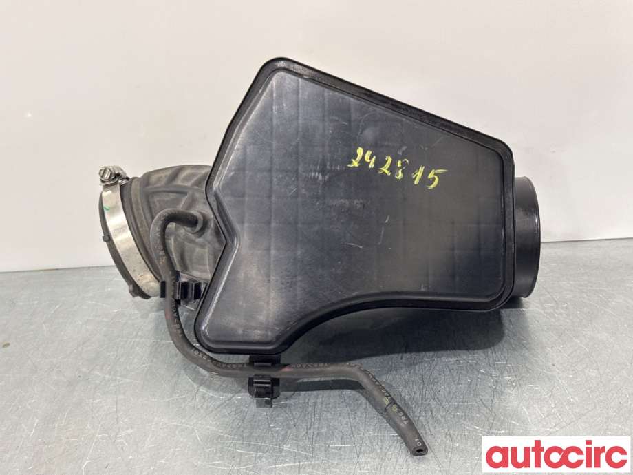 Luftslange innsug til Nissan Pathfinder 2010-2014 (Fase 2) (R51) (R51) (NISSAN|165765X20B|)