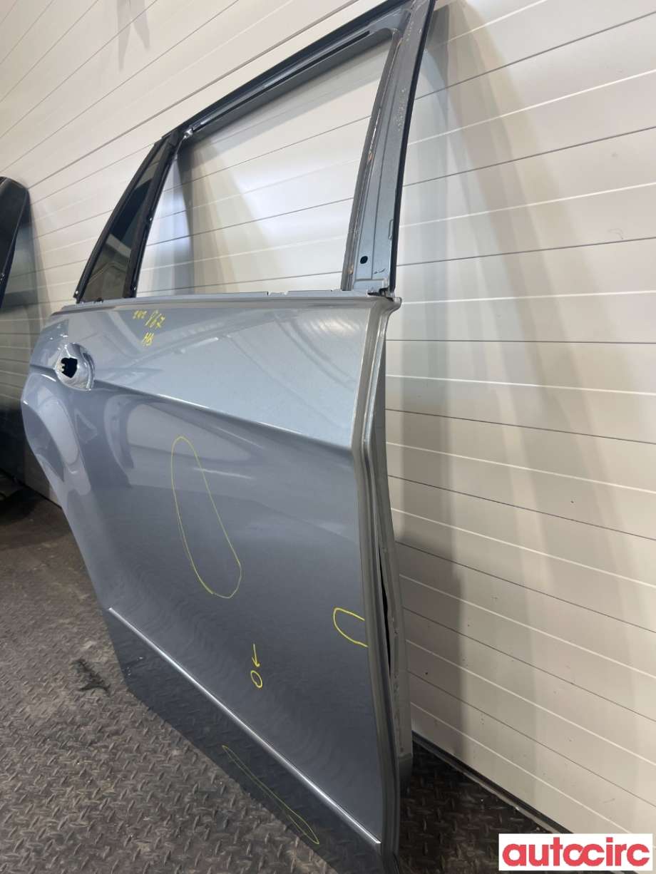 Dør høyre bak til Mercedes E-Klasse 2009-2013 (Fase 1) (W212) (W212) (MERCEDES|A2127300405|)