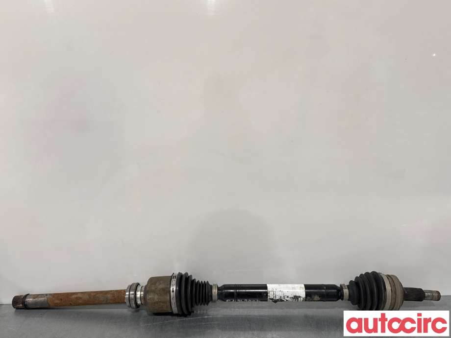 Drivaksel høyre foran til Peugeot 3008, 2016-->> (Type II) (PEUGEOT|1617300580)