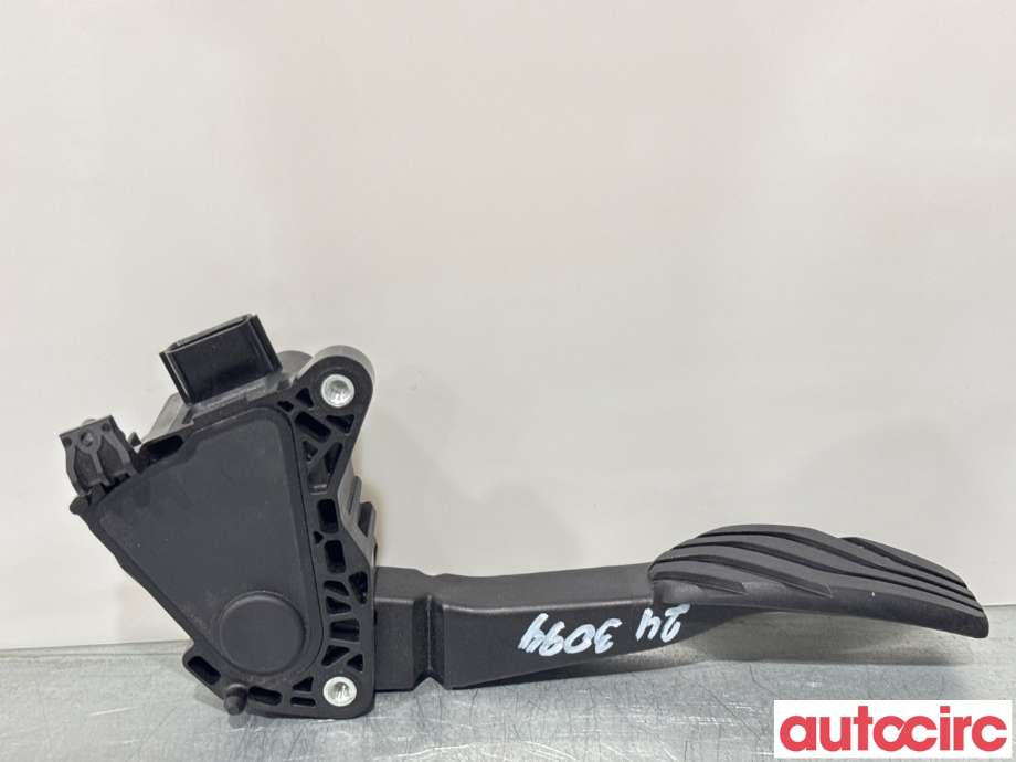 Pedal gass til Nissan Ariya 2022-->> (NISSAN|180026CA5B|)